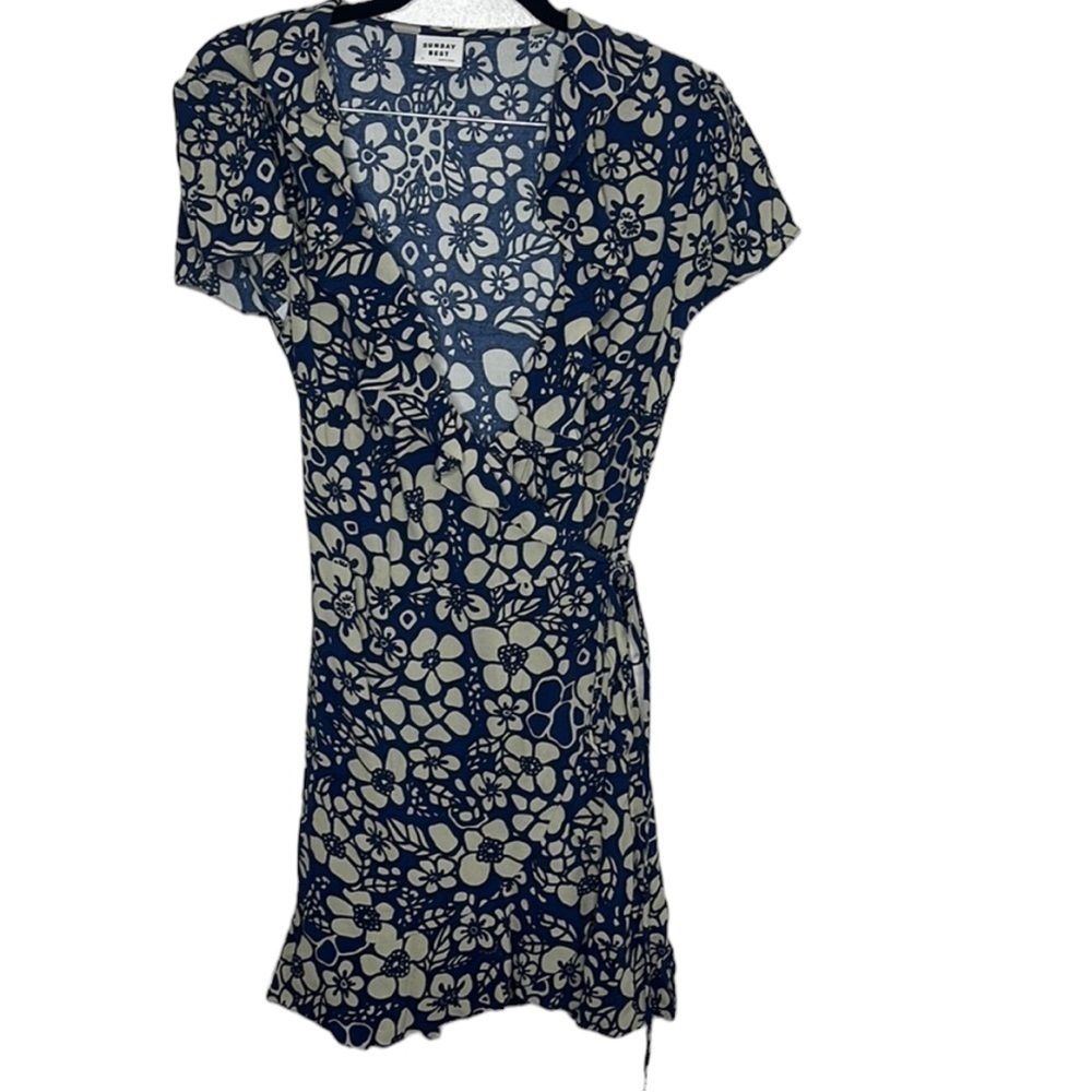 NWT Aritzia Sunday Best Navy Floral New Ruffle Wrap Mini Dress Women's Sz M
